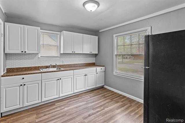 7344 Westwood St - Photo 6 of 21