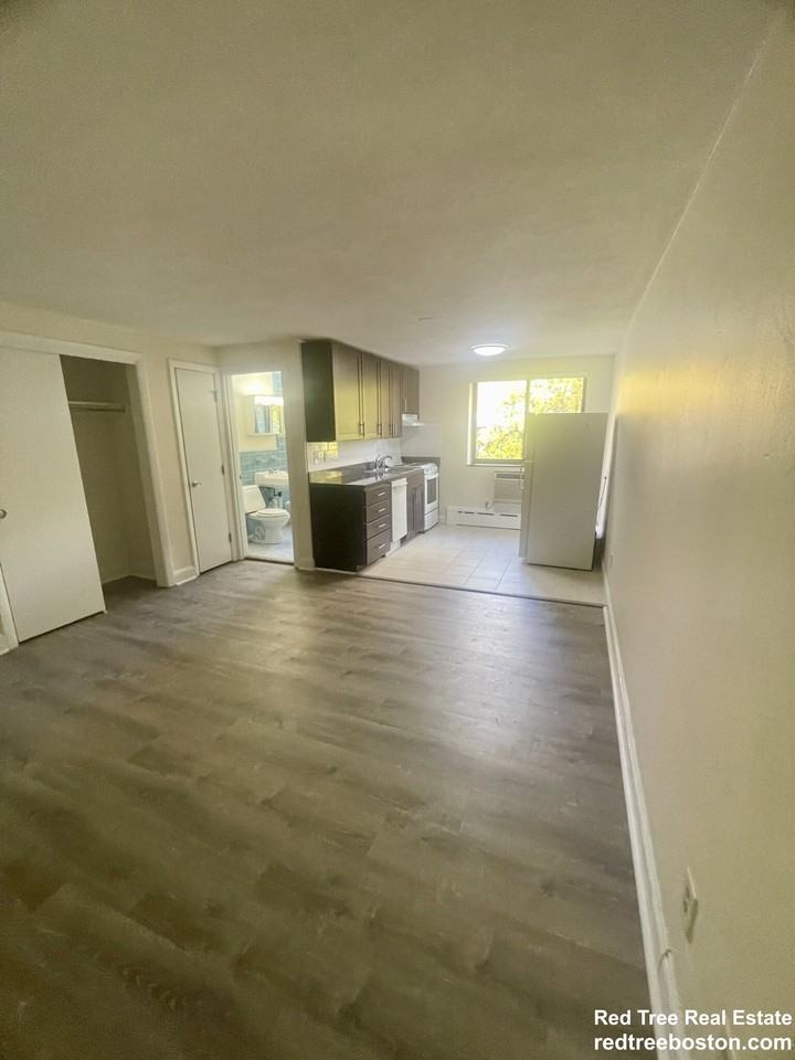 15 Chester St #35 - Photo 2 of 7