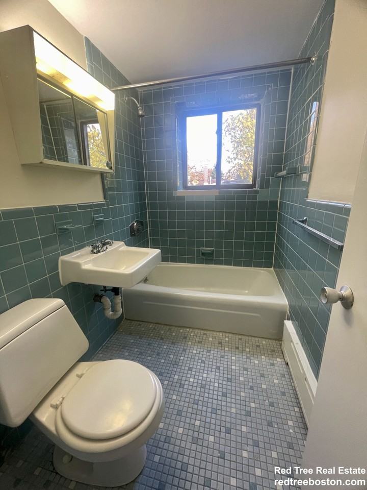 15 Chester St #35 - Photo 6 of 7