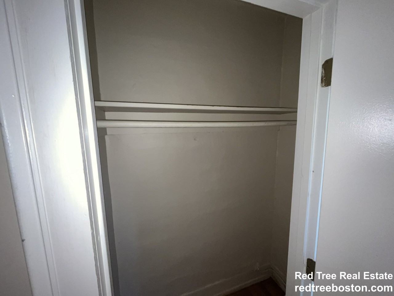 90 Myrtle St #5 - Photo 4 of 9