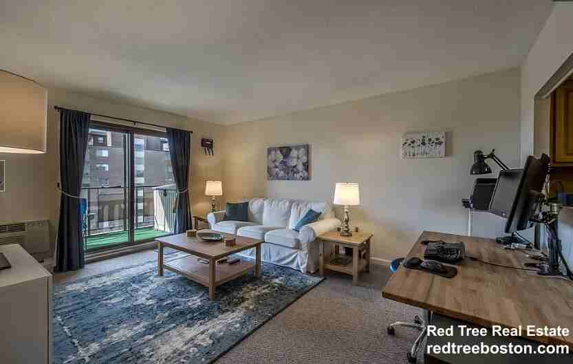385 Massachusetts Ave #64 - Photo 4 of 7