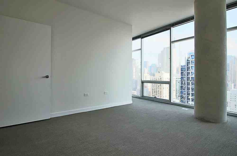 805 N La Salle Dr #2-2TH - Photo 7 of 18