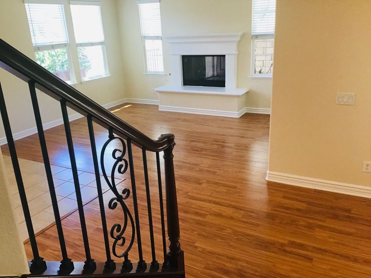 3273 Canopy Dr - Photo 4 of 25