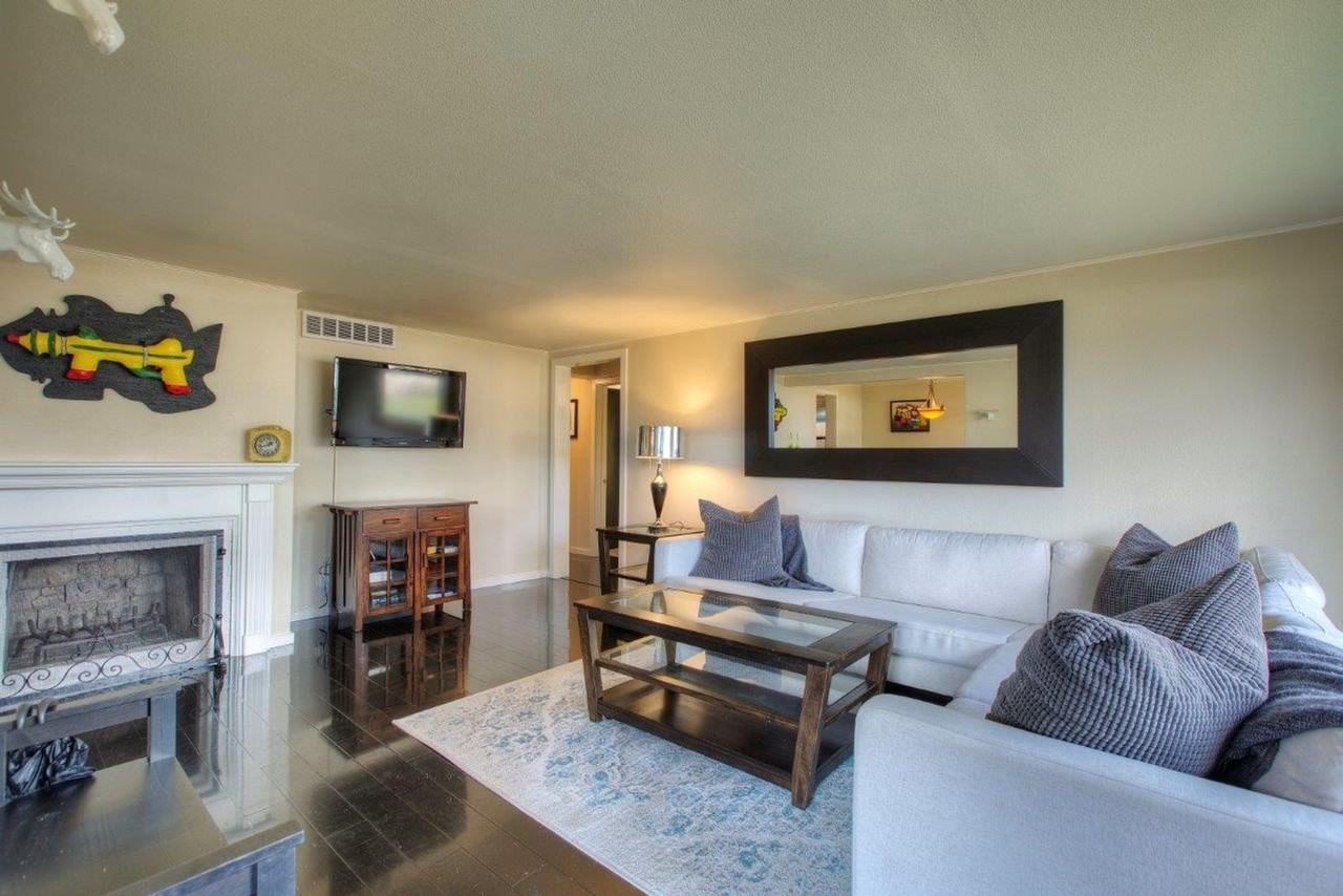 14637 8th Ave Sw - Photo 3 of 18