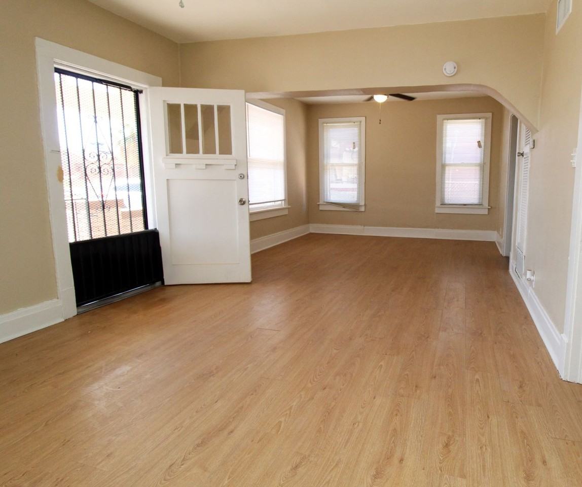 3309 Nations Ave - Photo 4 of 13