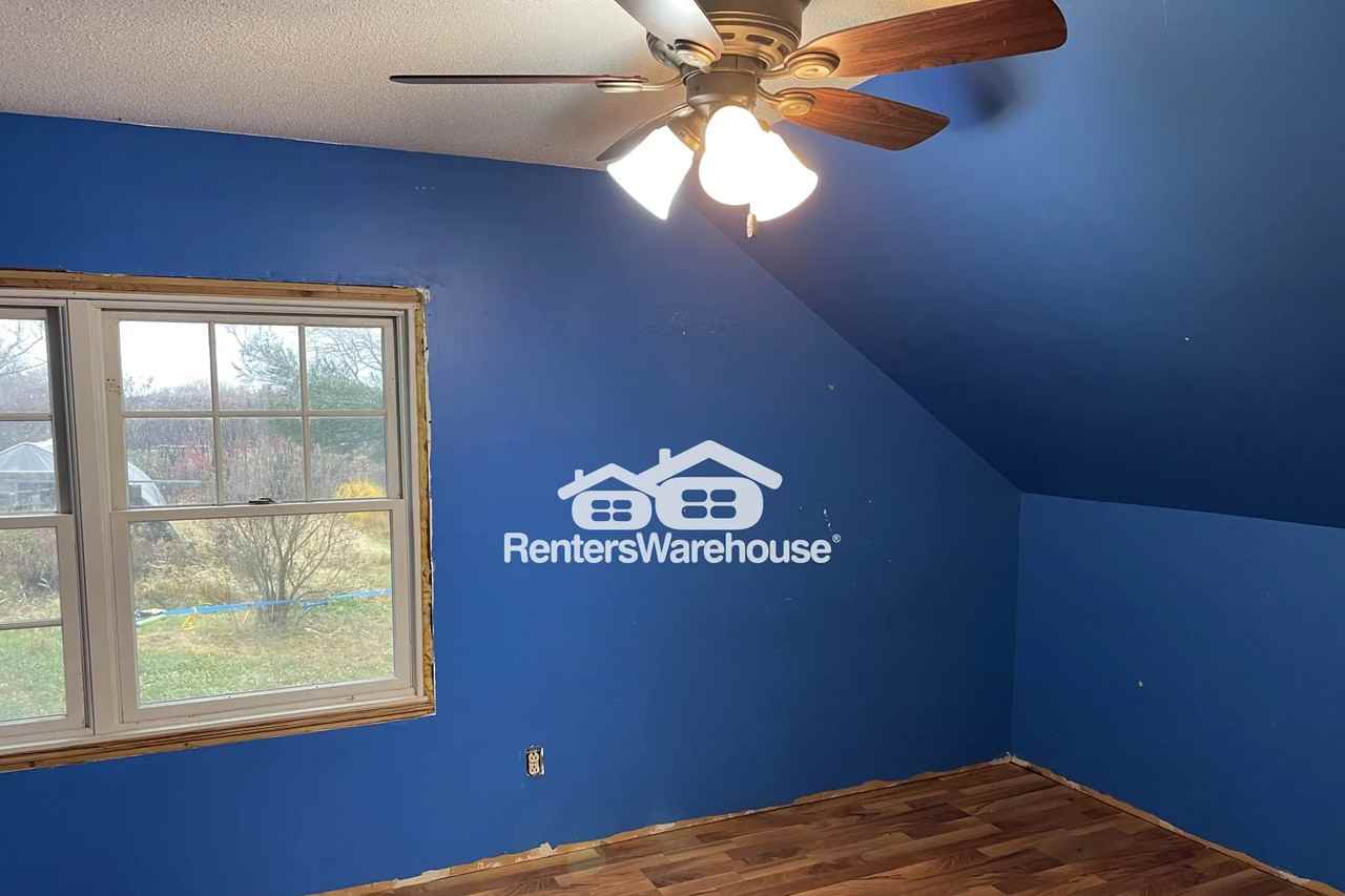 597 60th Ave - Photo 2 of 7