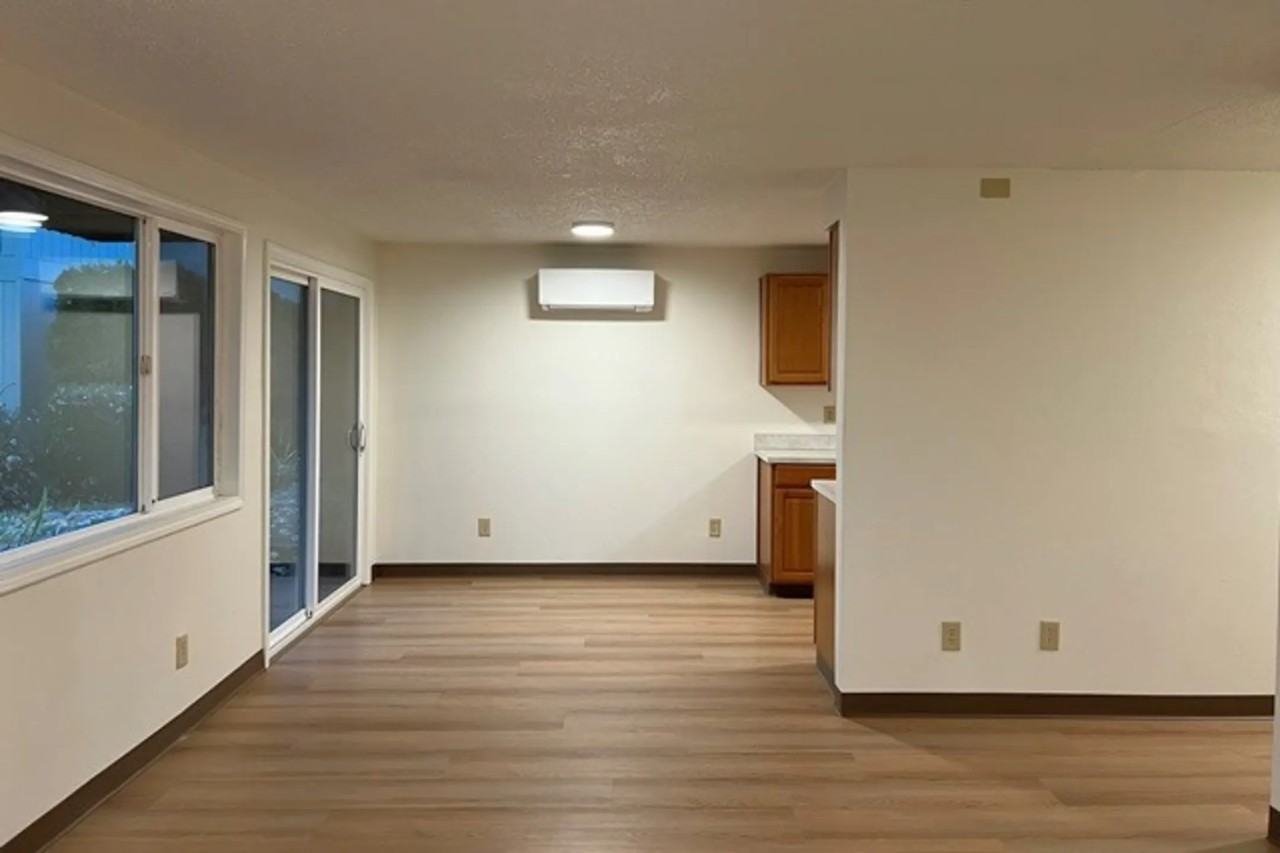 7680 5th St Se - Photo 2 of 7