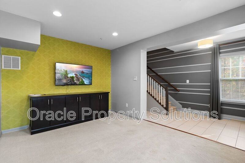 1201 Falcon Point Drive - Photo 7 of 36