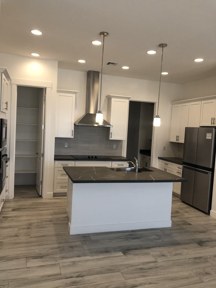 31121 N 136th Way - Photo 7 of 39