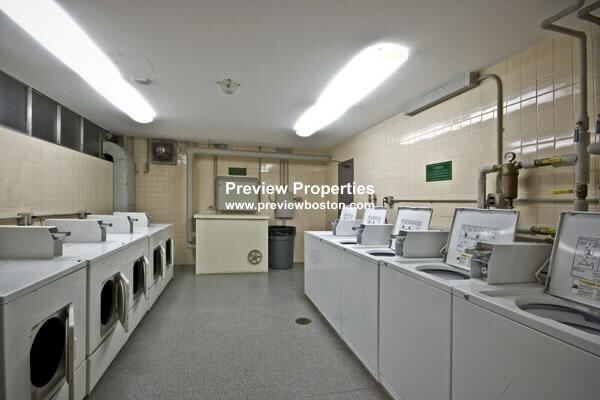 Commonwealth Ave #514P - Photo 4 of 8