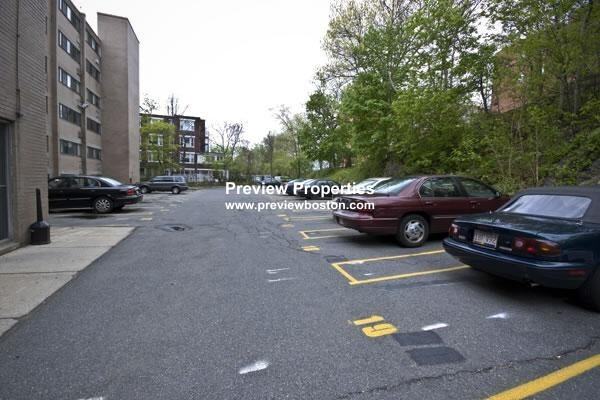 Chiswick Rd #508P - Photo 6 of 8