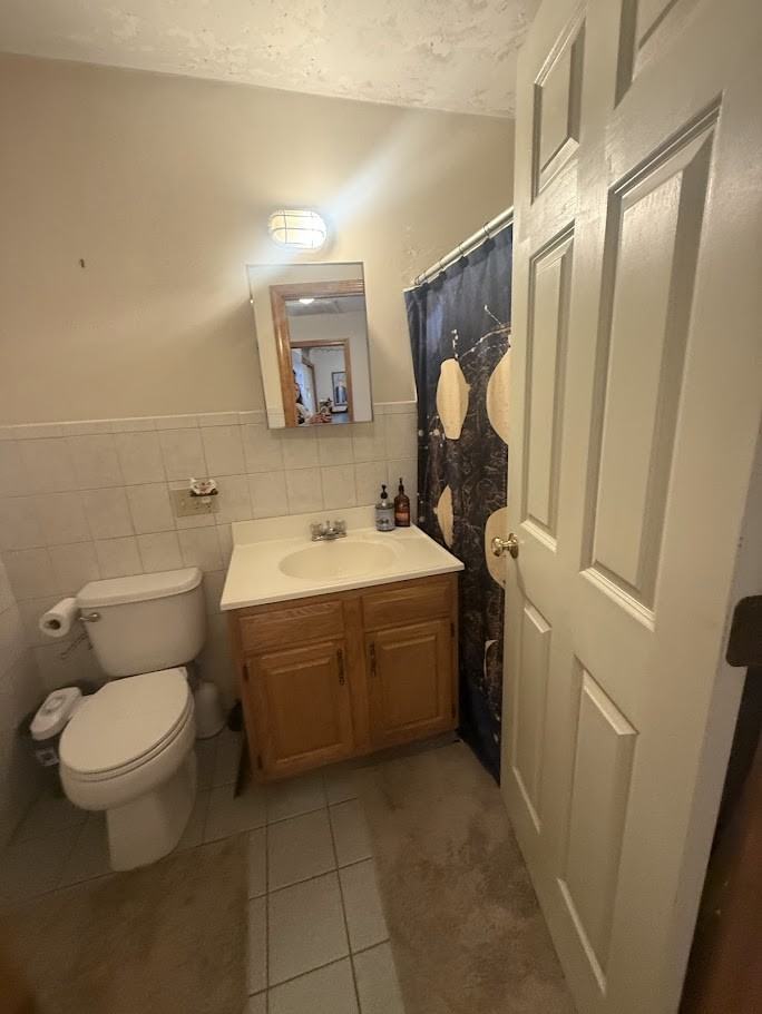 195 Newton St #4 - Photo 3 of 13