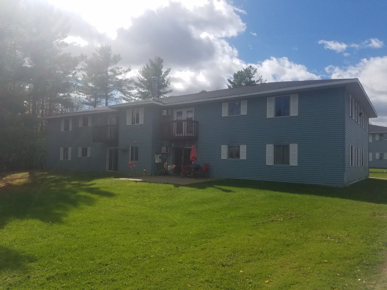 1201 Prentice Ave - Photo 5 of 15