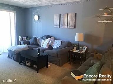 175 Adams St #37 - Photo 4 of 11