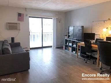 175 Adams St #37 - Photo 6 of 11