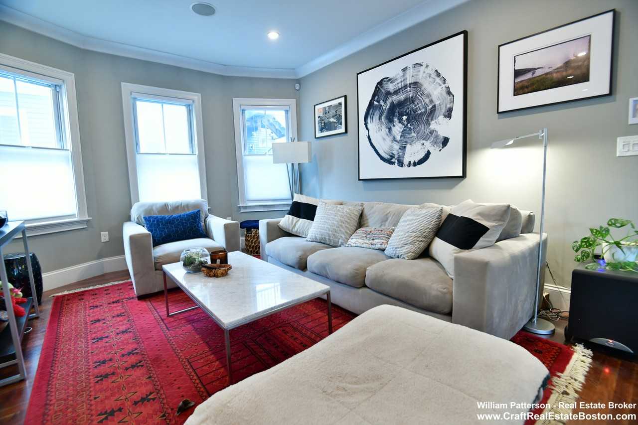 71 Sawyer Ave #1 - Photo 4 of 33