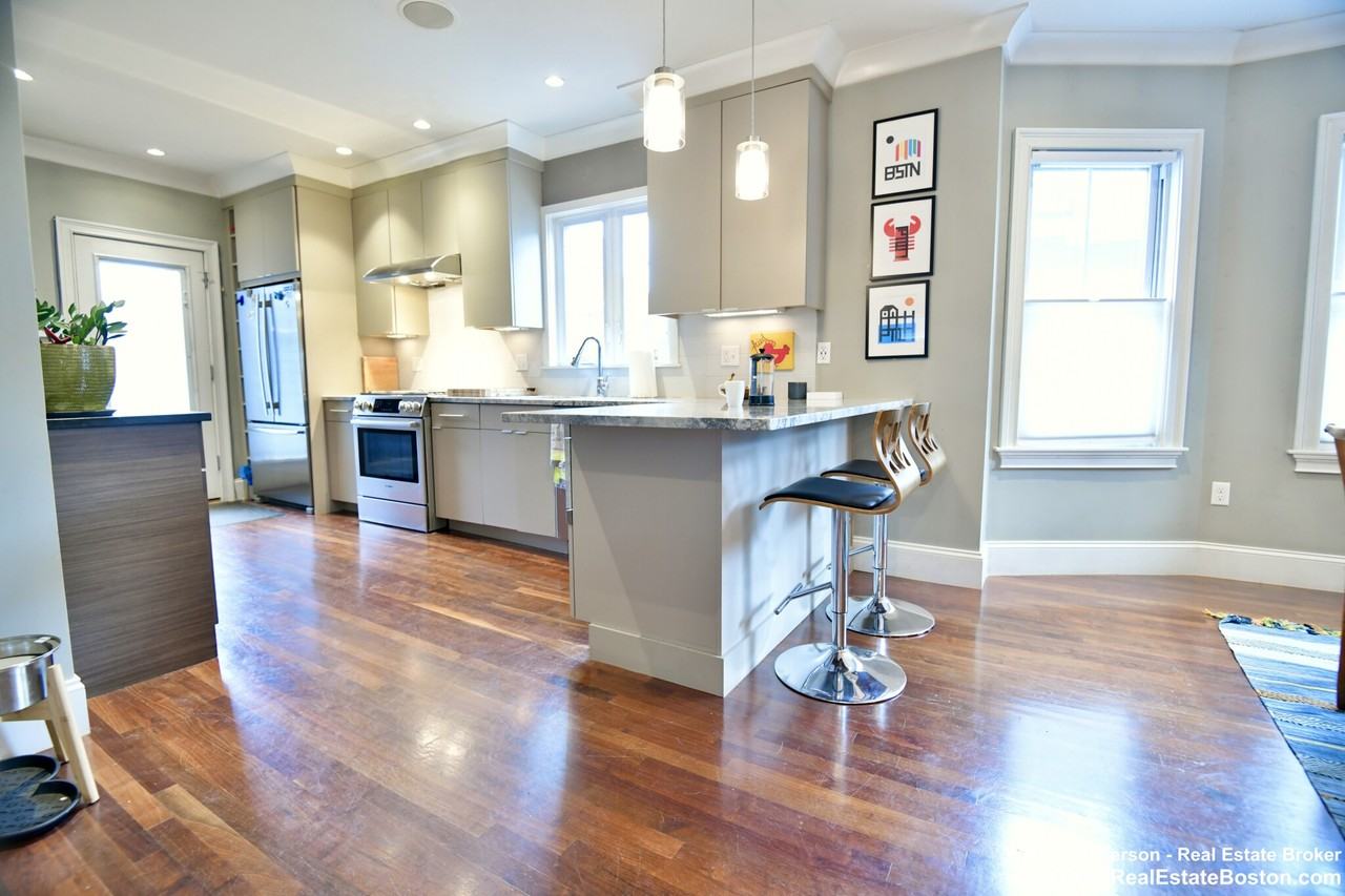 71 Sawyer Ave #1 - Photo 7 of 33