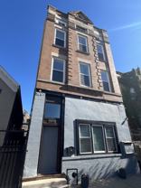 2339 S Sacramento Ave #3R - Photo 1 of 1