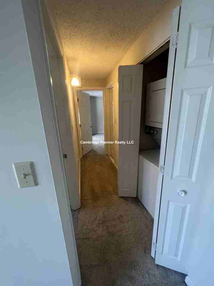 Elmer St #504 - Photo 2 of 16