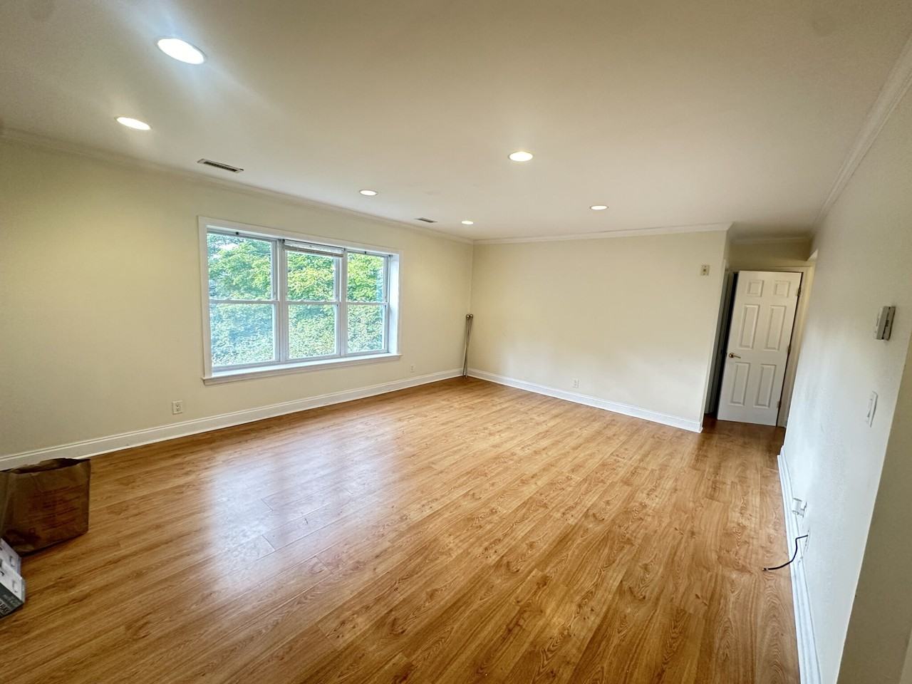 143 Newton St #5 - Photo 2 of 15