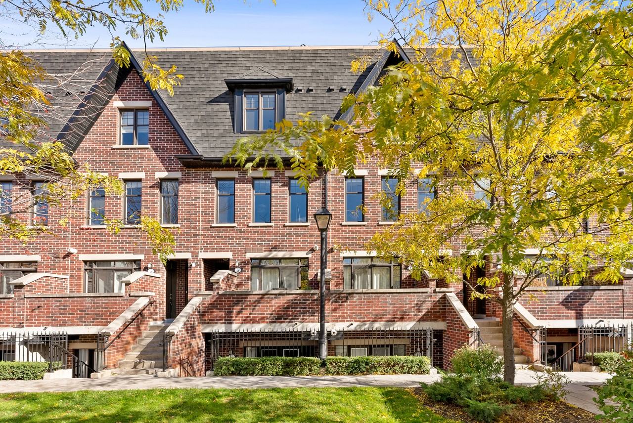 140 Broadview Avenue #54