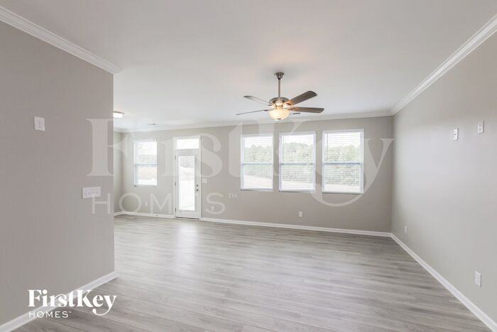 19030 Hawk Haven Ln - Photo 2 of 15