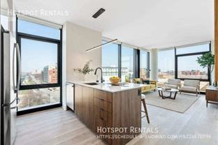 1125 W Van Buren St #3-2 - Photo 1 of 1