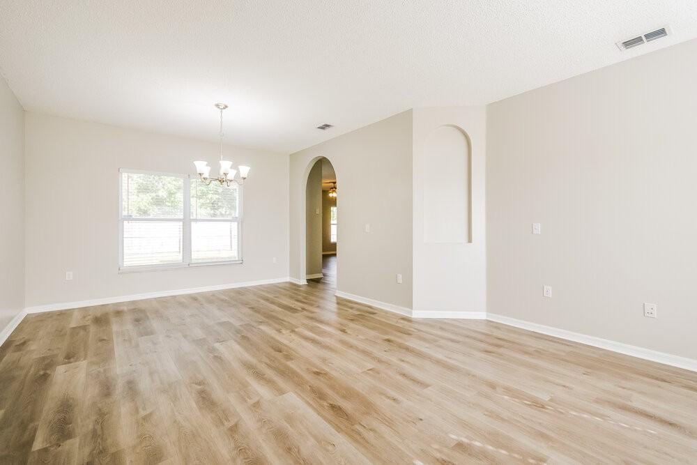 616 Maricopa Dr - Photo 3 of 16