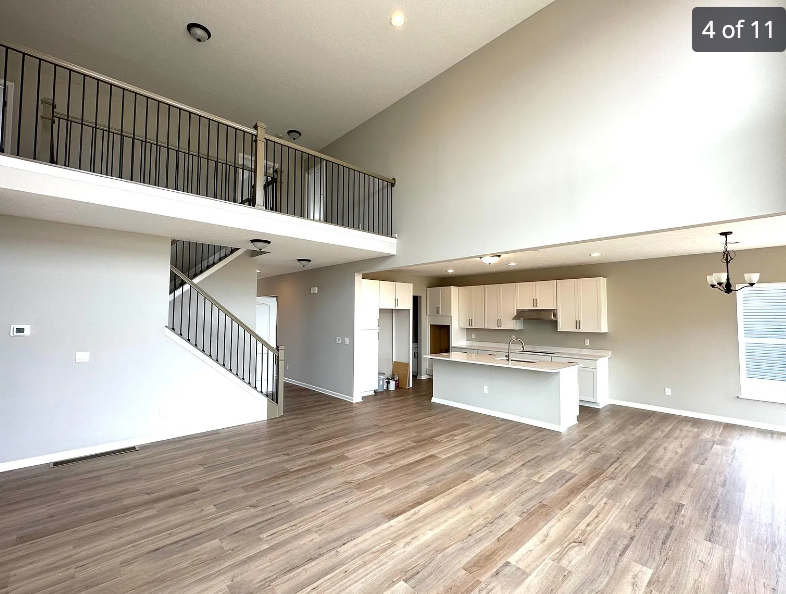 3887 Moors Edge Ln - Photo 2 of 7