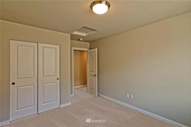 17741 26th Dr Ne - Photo 7 of 10