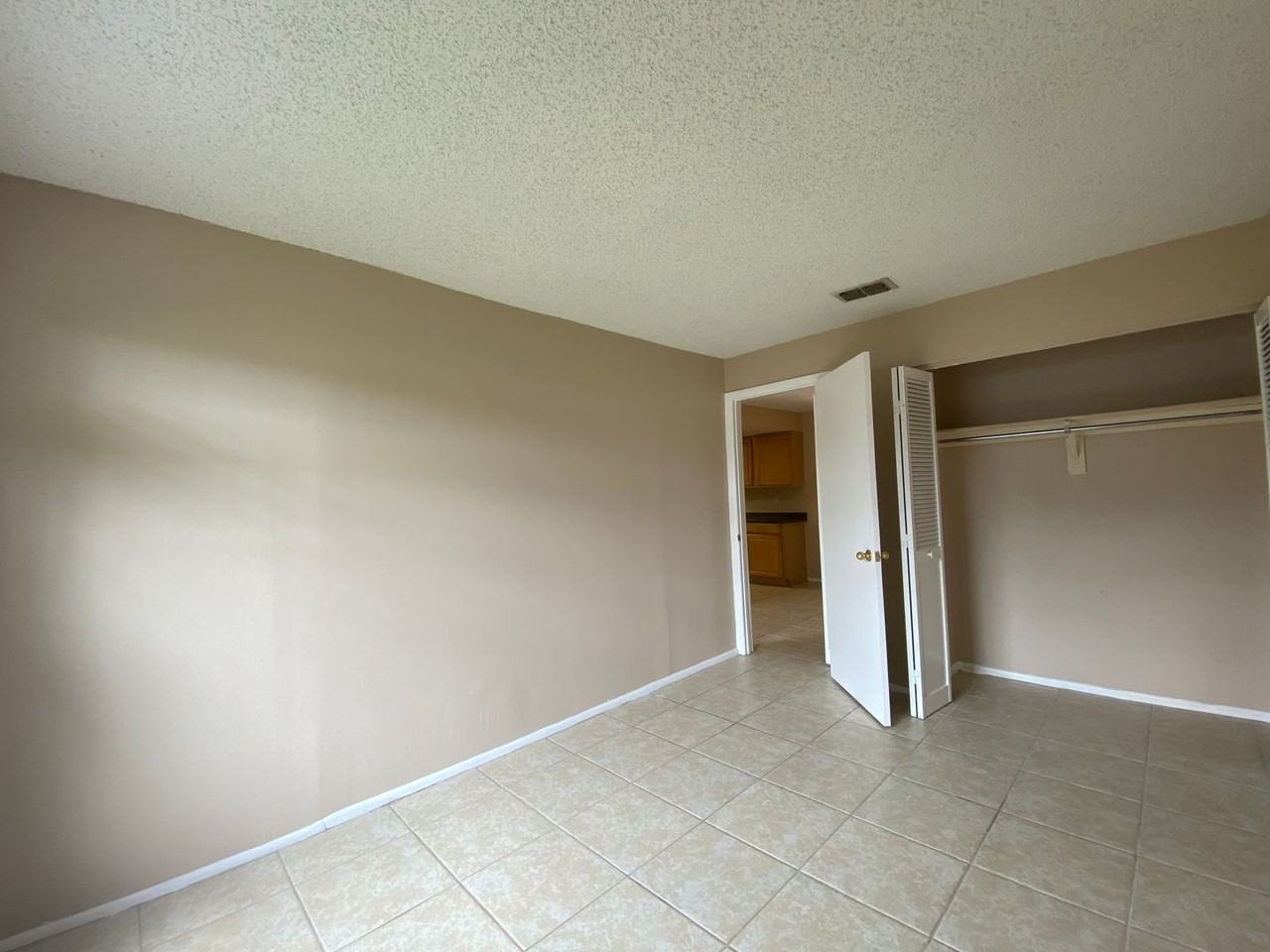 6010 Village Circle North - Photo 6 of 13