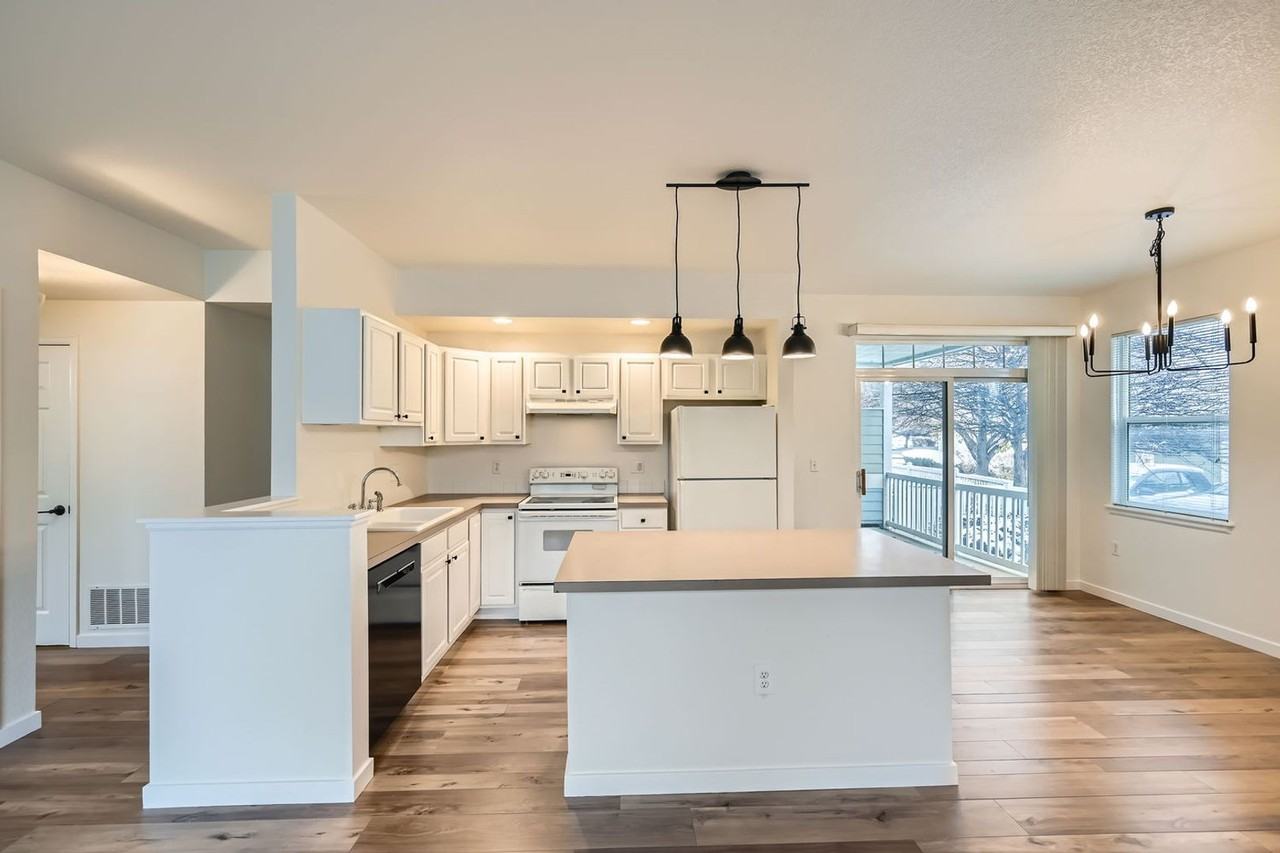 640 Gooseberry Dr #1305 - Photo 4 of 13