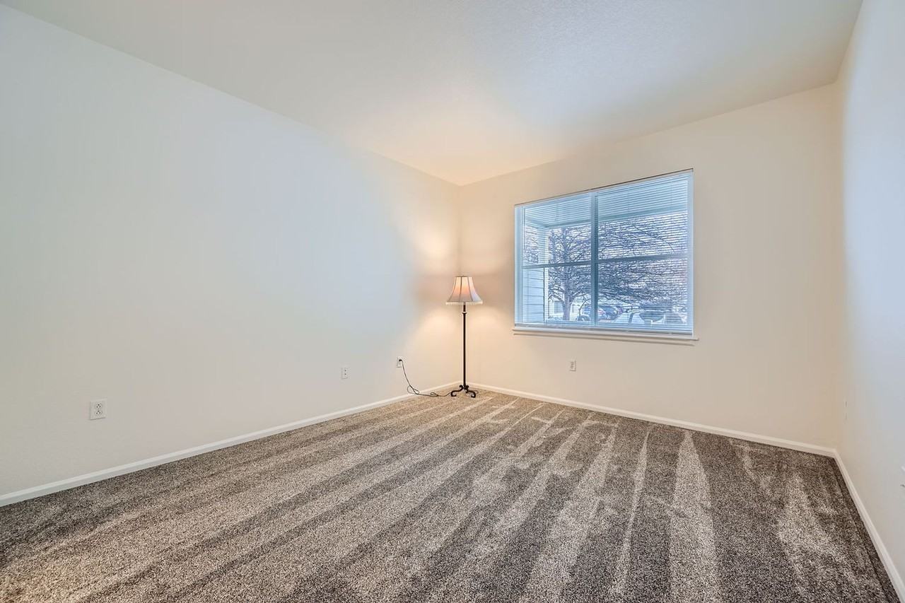 640 Gooseberry Dr #1305 - Photo 6 of 13