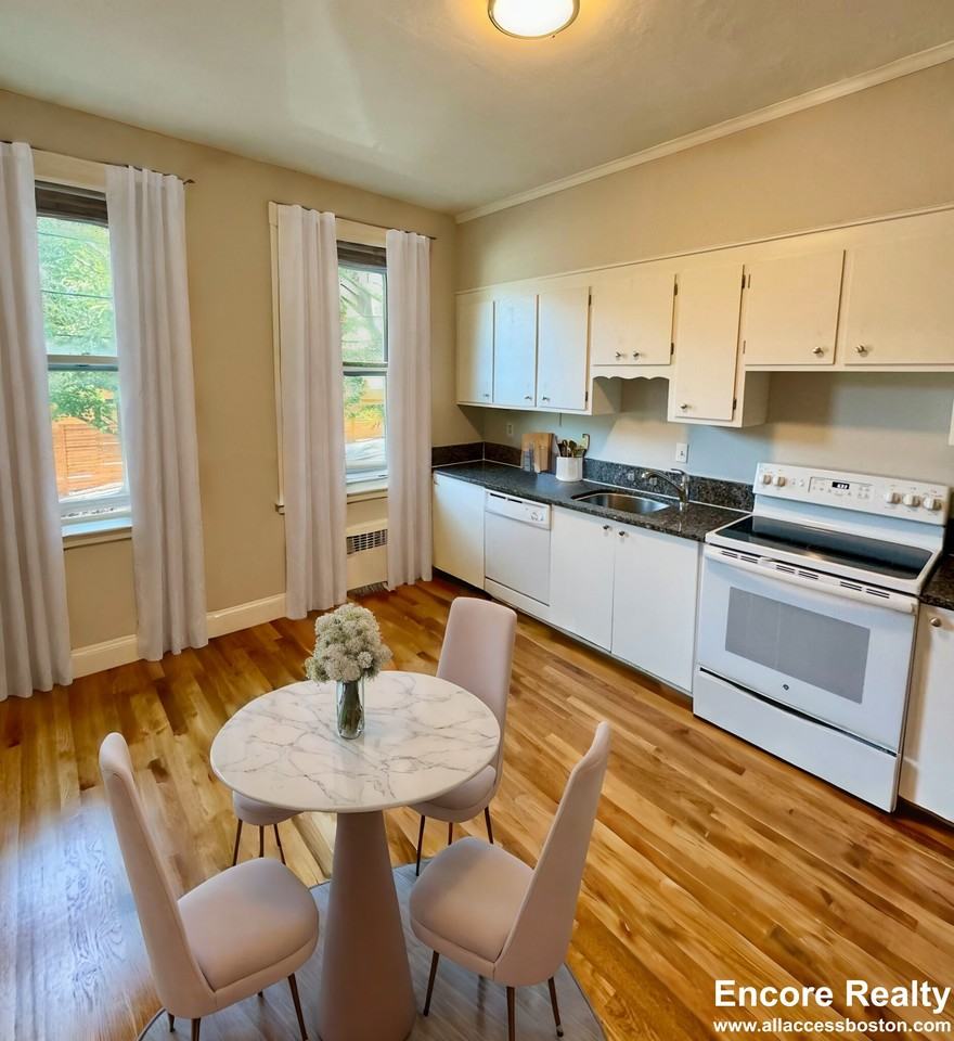 33 Stearns Road #11 - Photo 4 of 6