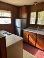 featured image of 99 1/2 Ellen St #1