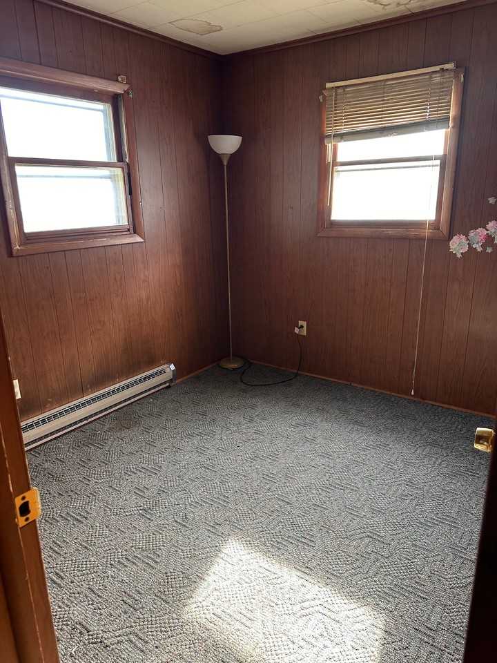 99 Ellen Street #1 - Photo 3 of 7