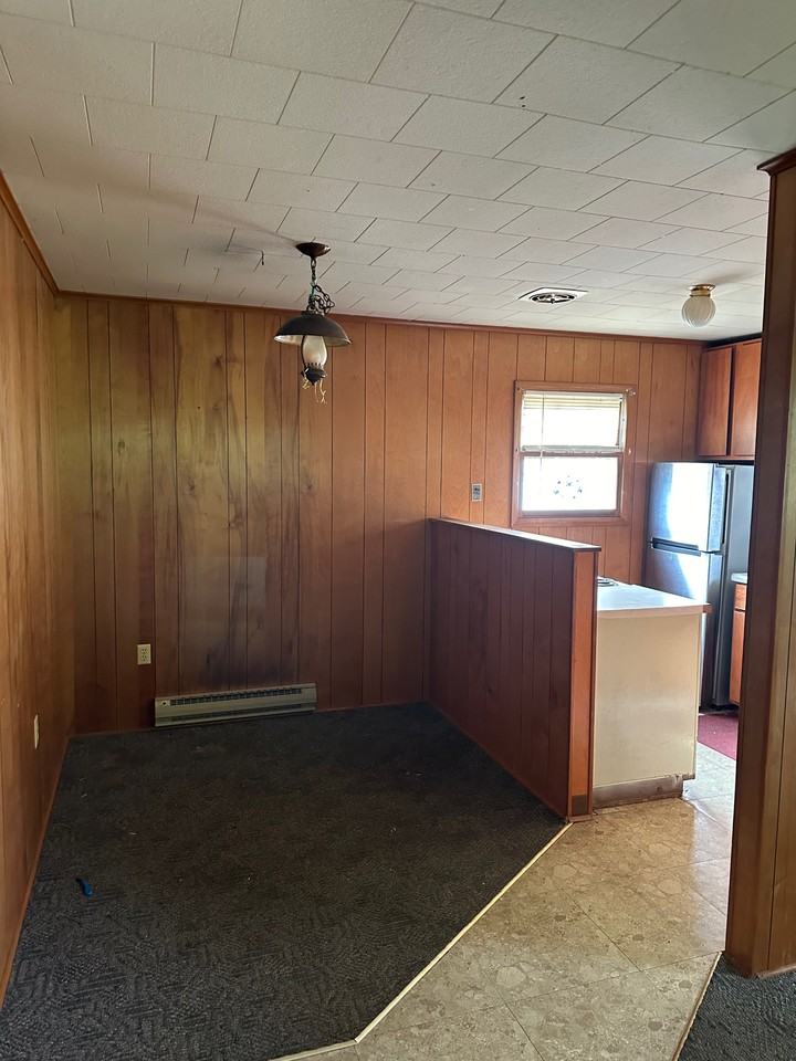 99 Ellen Street #1 - Photo 5 of 7