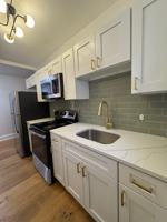 featured image of 74 Upper Main St #6