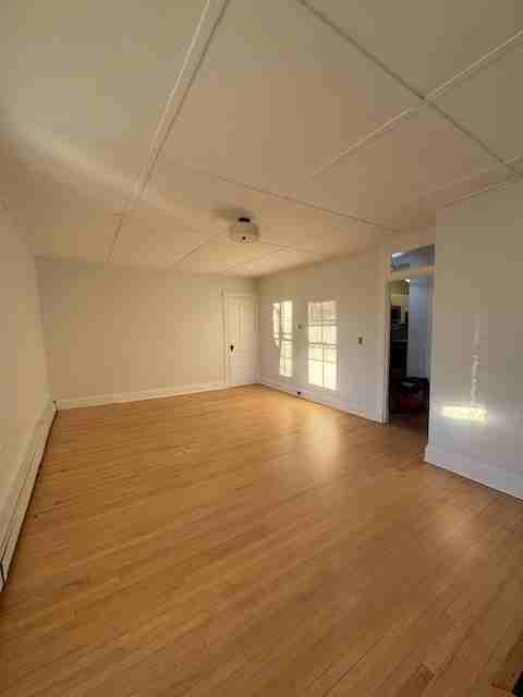 74 Upper Main Street #6 - Photo 5 of 7