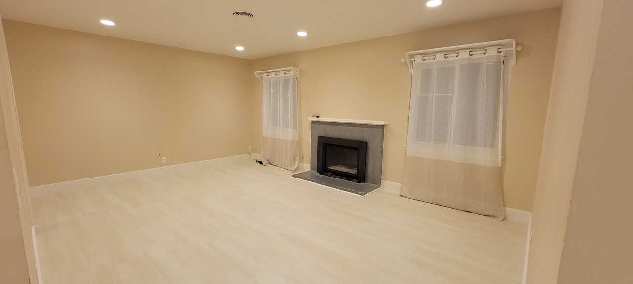 456 Del Medio Ave #NA - Photo 3 of 35