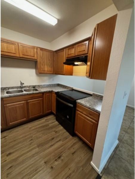 290 W Viola St #4 - Photo 4 of 11