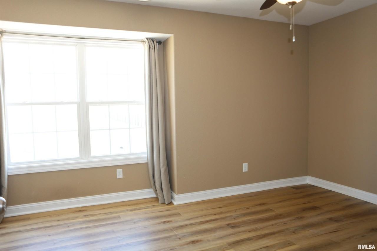 1015 Mallard Way #B - Photo 3 of 13