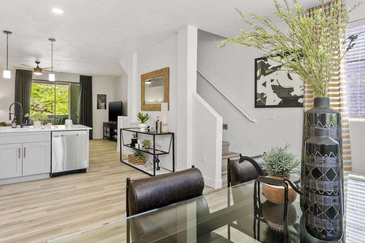 Zone Westgate - Photo 2 of 46