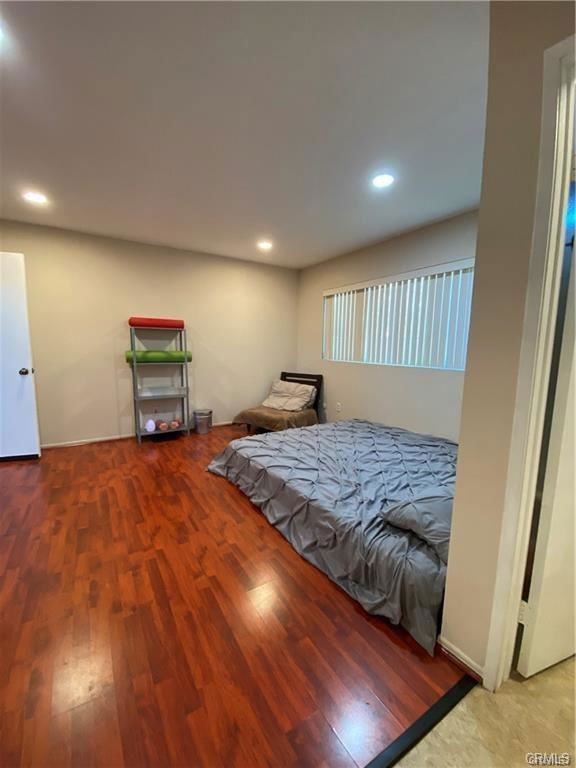 18631 Collins St #28 - Photo 2 of 8