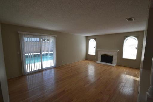 1710 Brookside Ave - Photo 3 of 6