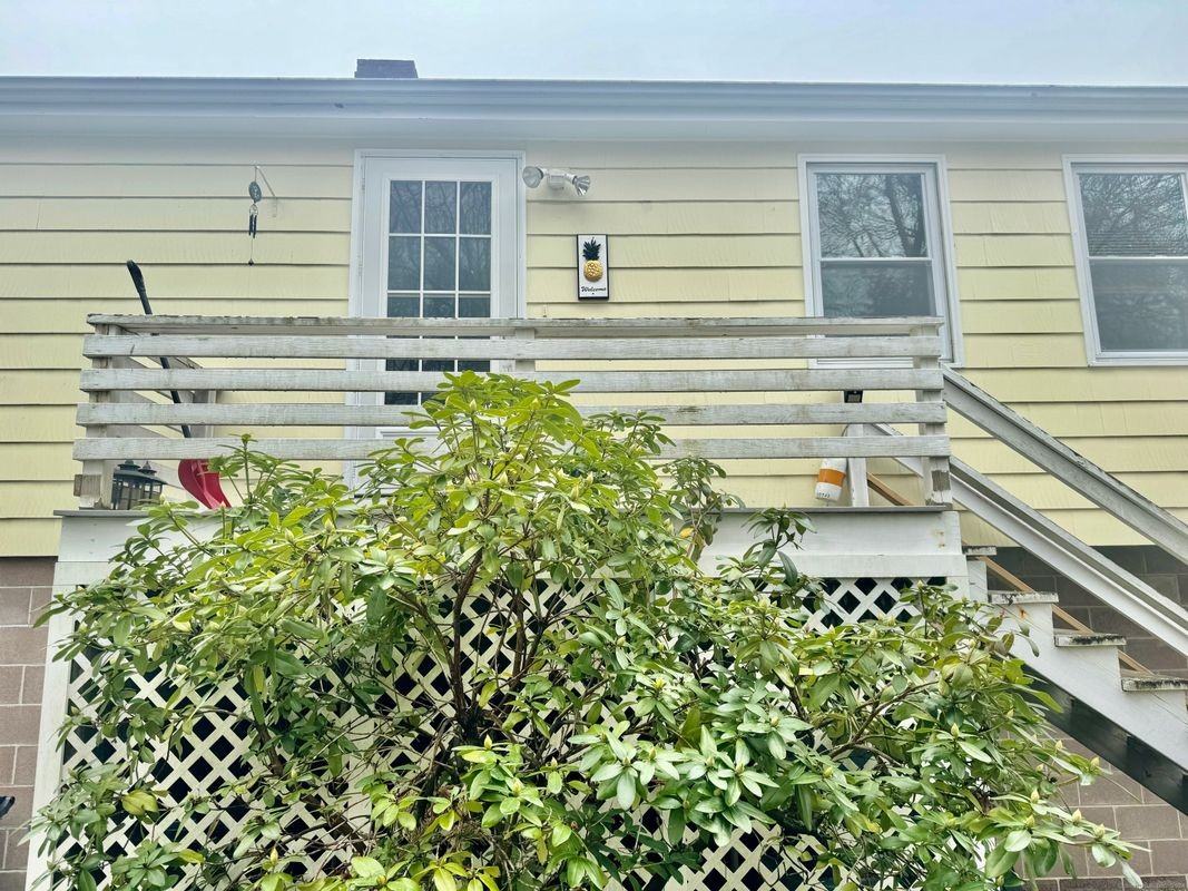 18 Howd Ave - Photo 3 of 24