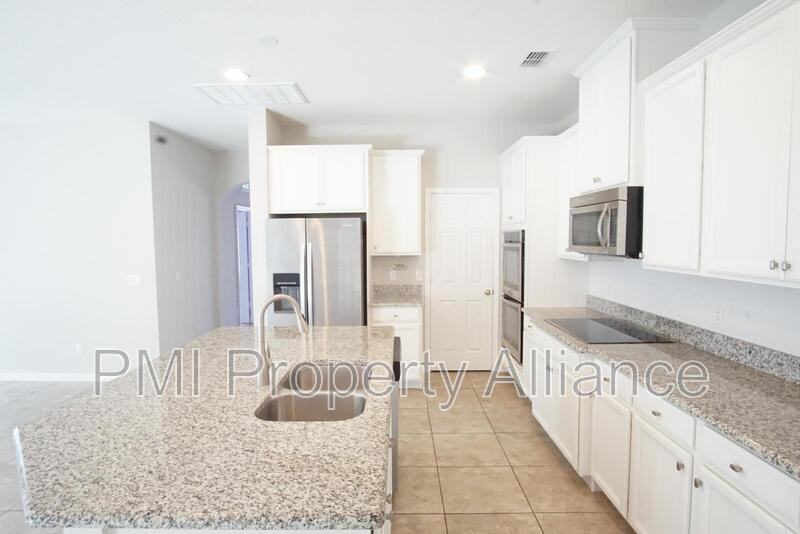 1427 Cabot Dr - Photo 4 of 26