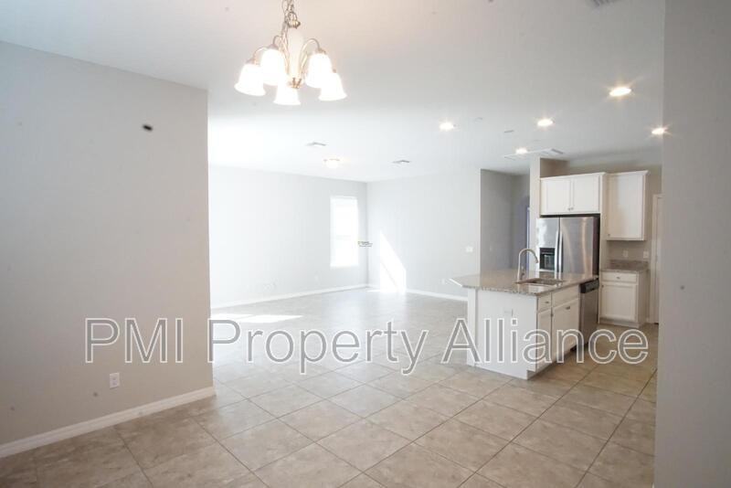 1427 Cabot Dr - Photo 7 of 26