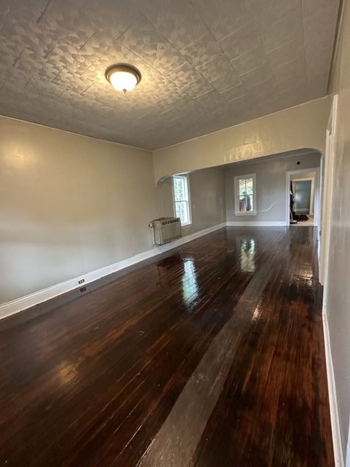19 California St #1 - Photo 4 of 28