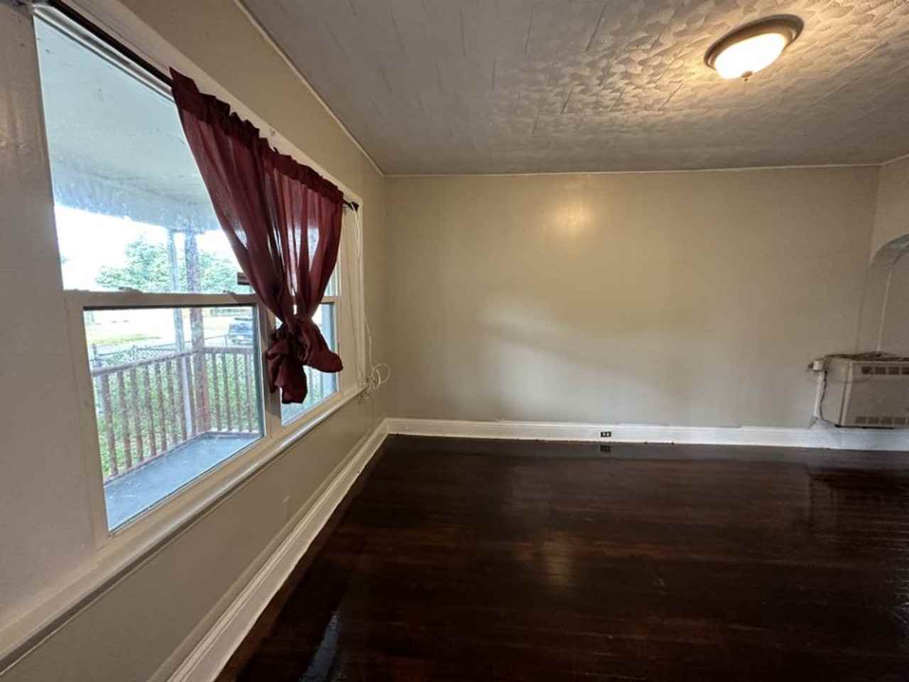 19 California St #1 - Photo 5 of 28
